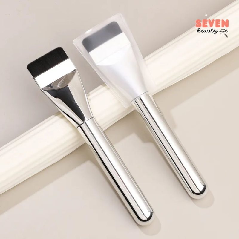 Cọ tán nền Seven Beauty CTN1 siêu mỏng giúp lớp nền mỏng nhẹ